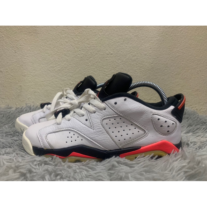 👟รองเท้ามือสอง Nike Air Jordan 🔶 Size : 38 / 24 cm.