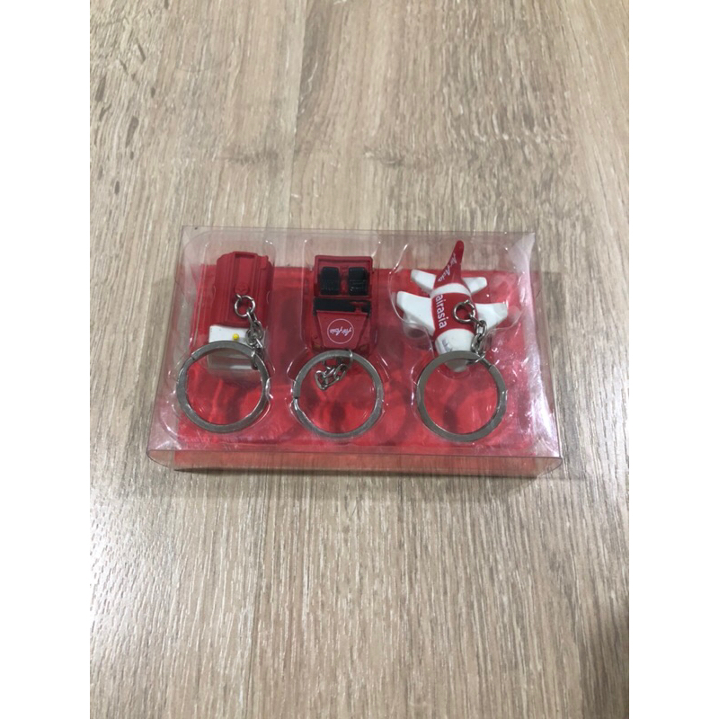 พวงกุญแจ แอร์เอเชีย Airasia การบินไทย Thai Airways Thai Smile Bangkok Airways นกแอร์ qatar emirates 