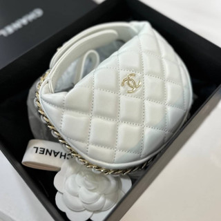 HOTTEST 🔥 ITEMS CHANEL MINI CRUISE BAG 2023 SMALL LEATHER BAG size 13*5.5*12CM  มาเเรงสุดตอนนี้งานสุดสลับเเท้ หนังอิตาลี