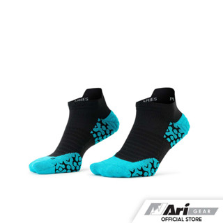 ARI CUSHION RUNNING TAB SOCKS - BLACK/CYAN BLUE/SILVER ถุงเท้า อาริ คูชั่น สีดำ