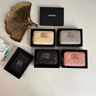 พร้อมส่ง Chanel 19 s Small Wallet Zipper Lamb skin Original หนังแกะแท้ นิ่มมาก ทรงสวย ตัดเย็บละเอียด อะไหล่ High quality