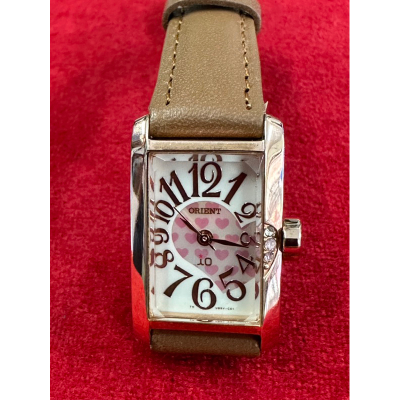 Orient Quartz ตัวเรือนทองชุบ นาฬิกาผู้หญิง มือสองของแท้