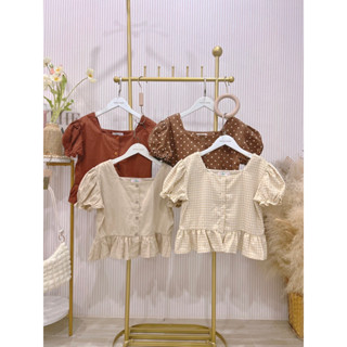 เสื้อครอปทรงแขนตุ๊กตามีระบายน่ารักๆผ้าลายดอก STN04