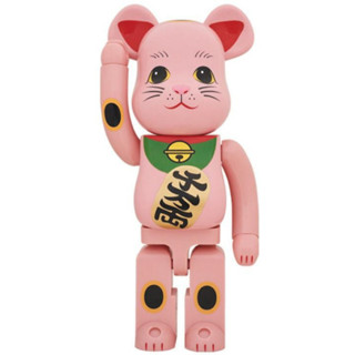 bearbrick maneki neko RED 
glow in the dark 1000%