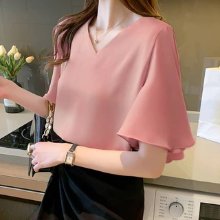 MIKIE💕C07_พร้อมส่งในไทย 🚚อก 40-60 ++ เสื้อแขนระบายสาวพลัสไซส์ คอวี ผ้านิ่มใส่สบาย
