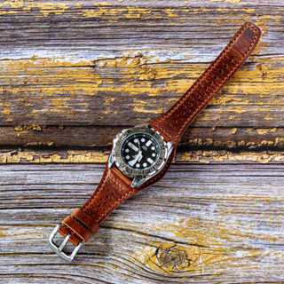 สายนาฬิกาข้อมือวินเทจหนังแท้  (นาฬิกาไม่รวมในรายการขาย) Full bund strap Vintage leather watch cuff by Tangmo Goods