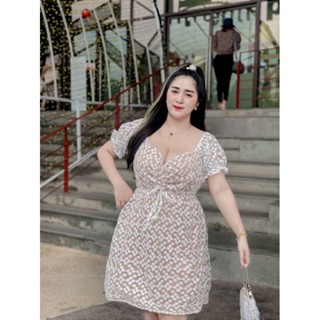 เดรสลูกไม้ปักนูนสาวอวบเดรสสั้นมินิเดรสสีขาว