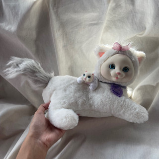 ตุ๊กตาสัตว์หน้ายาง kitty surprise แมวขาว💕👑 มาพร้อมลูก