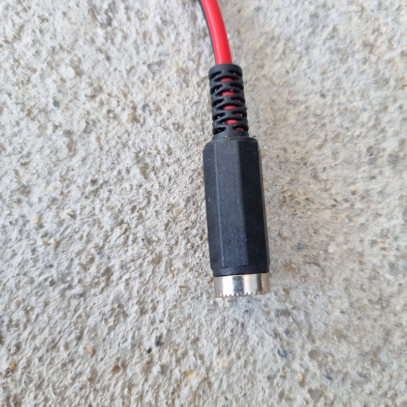 สายชาร์จแบตเตอรี่ ขั้วต่อสายไฟ DC ตัว​เมียปากคีบแดง-ดำ 6v 12v ปลั๊ก DC ตัวเมีย 5.5mm * 2.1mm DIY