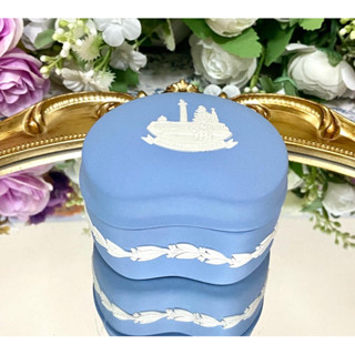 Wedgwood Jasperware Pale Blue Trinket Box ตลับ 3 นิ้ว