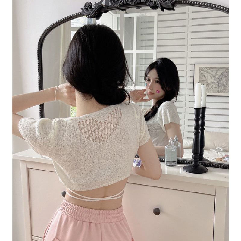 Cicishop(88918)Mini crop เสื้อครอปไหมพรมแต่งหัวใจข้างหลัง กิมมิคเชือกผูกเอวเก๋ๆแมตช์ง่าย ราคา ถูกที่สุด ดีลบีเคเค แกลเลอรีภาพที่ 4