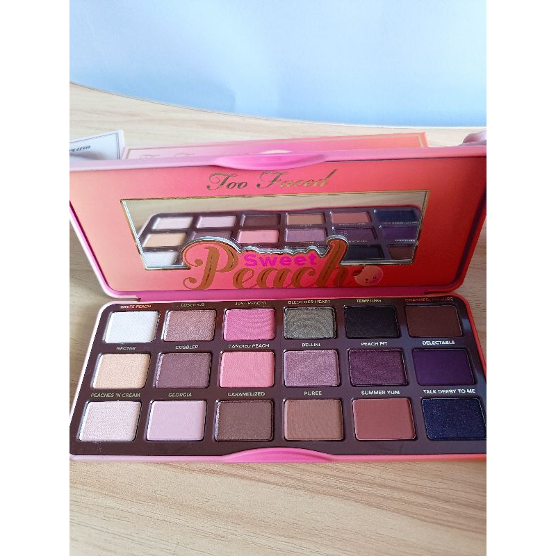 Too faced sweet peach palette