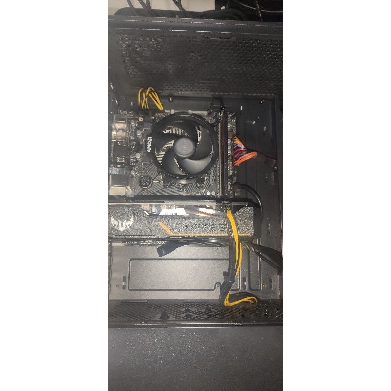 computer gaming ราคาถูก สภาพมือ 1