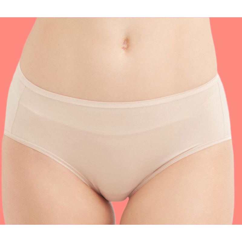 กางเกงในWacoal WU3811