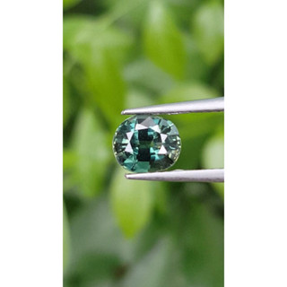 พลอย เขียวส่อง Green Sapphire 1.12 กะรัต (Cts.) เผาเก่า