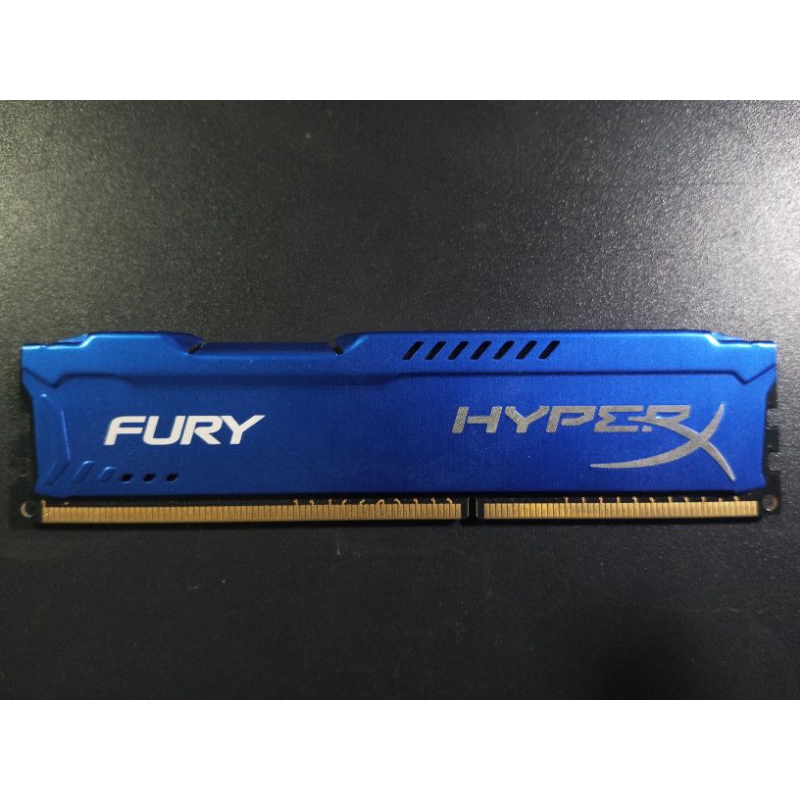 DDR3 4G BUS 1600 Kingston รุ่น HX316C10F/4 มีประกันศูนย์