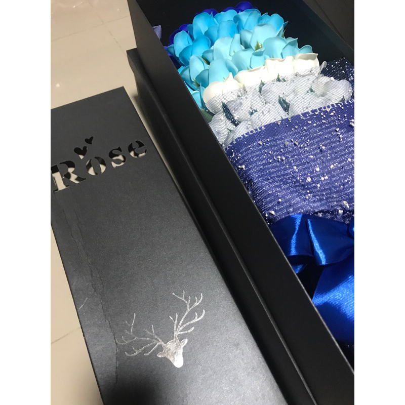 กุหลาบช่อ 50 ดอก สวยเหมือนจริง แถมการ์ดแถมกล่องฟรี โล๊ะ อาจมีตำหนิ - รูปที่ 4