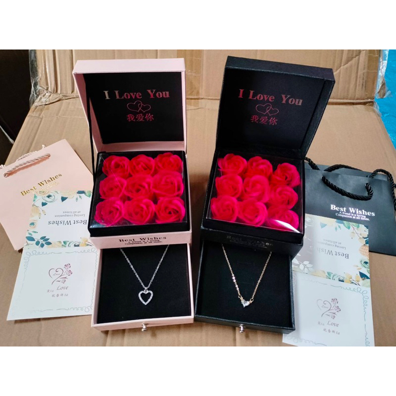 พร้อมส่งจากไทย กล่องของขวัญวาเลนไทน์ valentine กล่องกุหลาบ 9 ดอก สุดหรู valentine มีสร้อยคอ(คละจี้)
