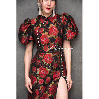 LuNAR CHiNeSe QiPAO DReSS•• เดรสกี่เพ้าคอจีนแขนพอง สไตล์แมนดาริน เนื้อผ้าทอสวยนูนมีTextureลายดอก