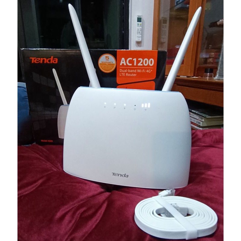 Tenda 4G09  AC1200 Wireless Dual Band 4G+ CAT6 Router Wifi(สินค้ามือ 2 ประกันสิ้นสุด  30-10-2025)