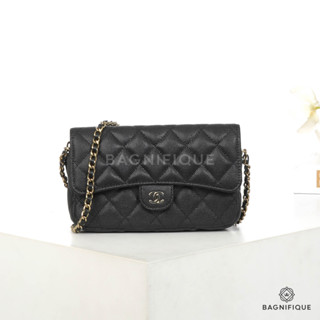 NEW CHANEL CLASSIC PHONE HOLDER WITH CHAIN 6.5_ BLACK CAVIAR GHW