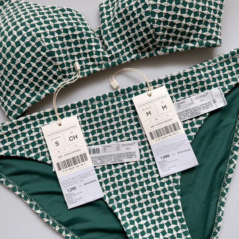 ชุดว่ายน้ำ OYSHO [มือสอง] สภาพใหม่