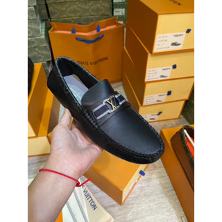 [ พร้อมส่ง ] LV Loafers black Size 40 - 46 [ ORI ]