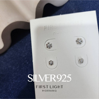 First Light Morning : Snowflakes Earrings Set (2คู่) ต่างหู Snowflakes ประดับคริสตัลเม็ดเล็กๆ