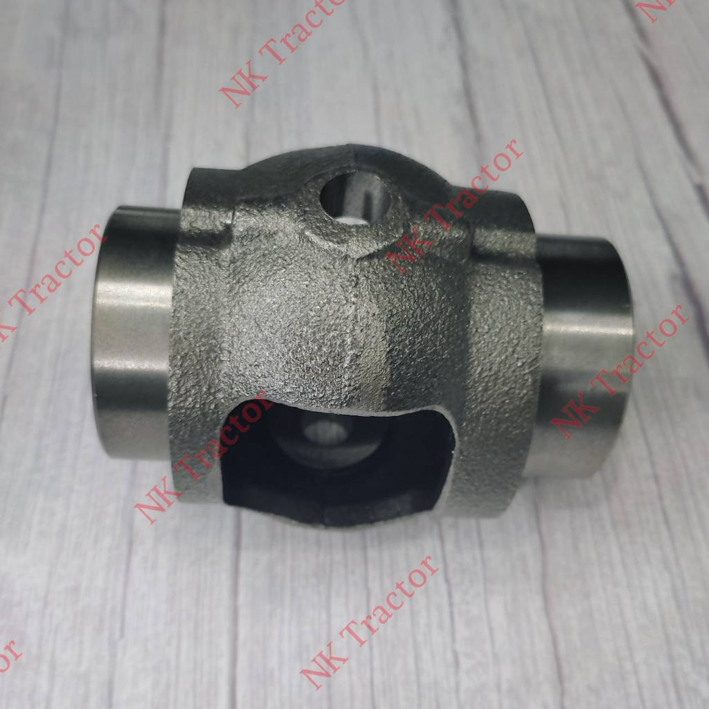 ยันม่าร์ EF352 เสื้อกระโหลก หน้า (Yanmar) (เสื้อเฟืองท้าย เสื้อเฟืองดอกจอก ตัวหน้า)