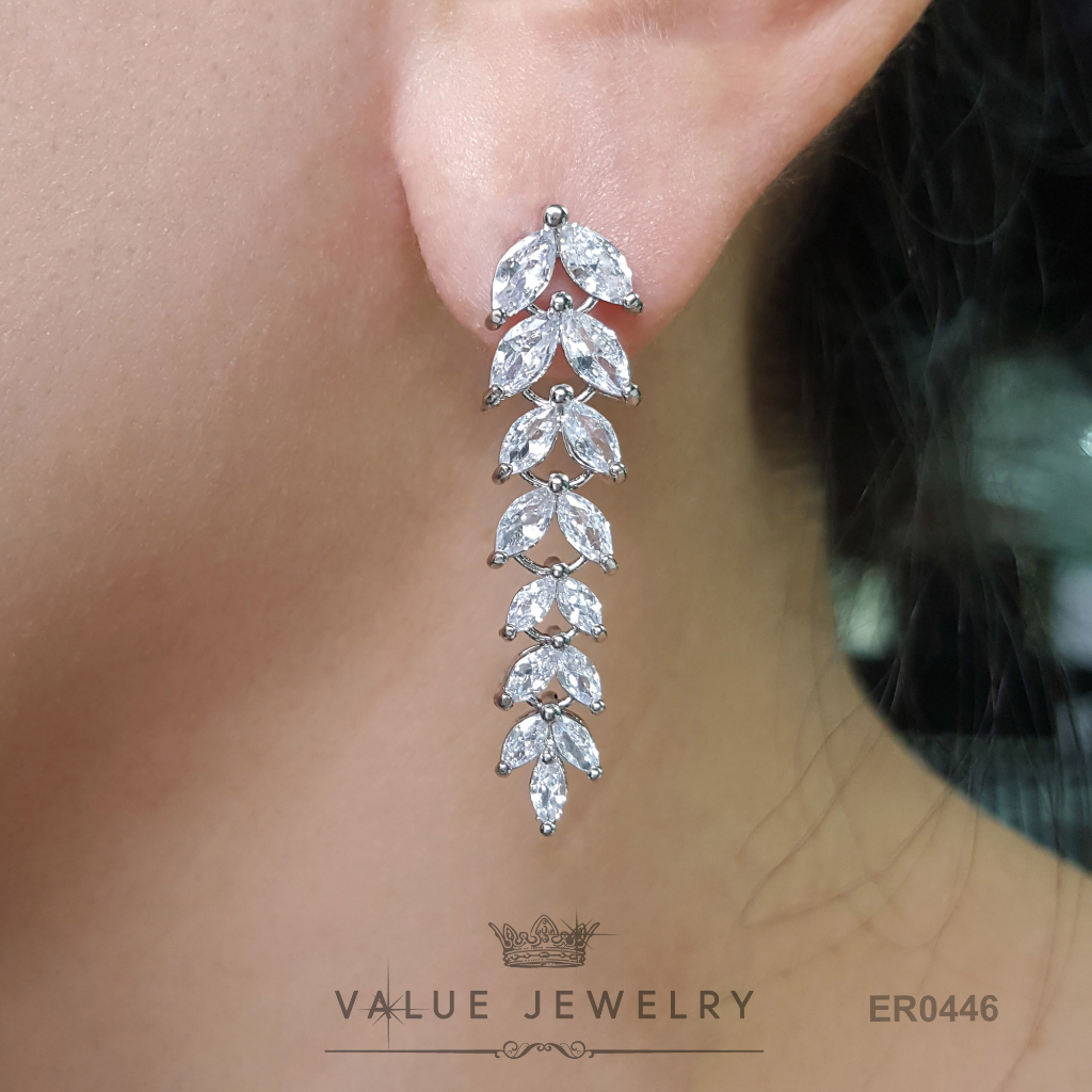 ต่างหูแป้น ระย้าคริสตัลทรงเพชรมาคี Marquise Shape ลาย ใบมะกอก ขนาดสวยหรู ตุ้มหู เครื่องประดับ ER0446 ValueJewelry - รูปที่ 5