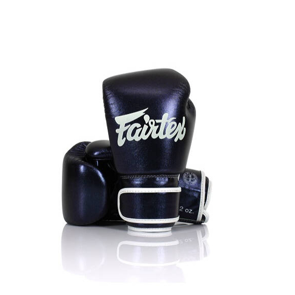 หนังแท้ นวมชกมวย  Fairtex Muay Thai Boxing Gloves BGV12 - Aura Limited ED Genuine Leather (กล่องAura