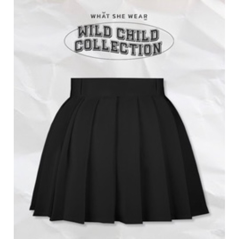 พร้อมส่ง กระโปรง WHAT SHE WEAR สีดำ