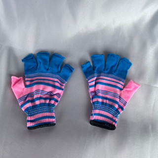 ถุงมือตัดนิ้ว ถุงมือผ้าผ้า ถุงมือคละสี ขนาดฟรีไซด์ (1แพ็ค12)