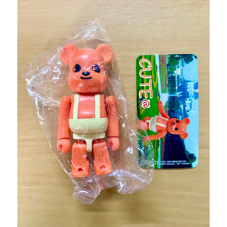 ฟิกเกอร์ bearbrick 100% Series 6 : Orange Bear (CUTE) (ใหม่ในซอง มีการ์ด) ของญี่ปุ่นแท้💯 (งาน Medicom toy)