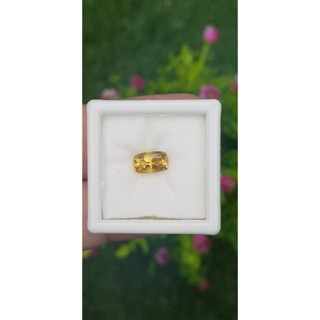 พลอย บุษราคัม Yellow Sapphire 1.34 กะรัต (Cts.)