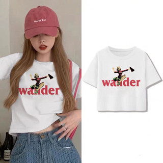 เสื้อครอปคอกลมแขนสั้น เสื้อเอวลอยพิมพ์ลาย