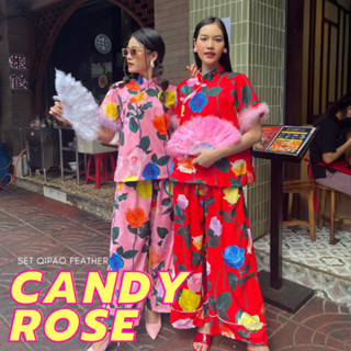 THONGYOY - Set Qipao ขนนก Candy Rose เซ็ตกางเกงกี่เพ้าแต่งขนนกลายดอกไม้ ชุดจีนเข้าเซ็ทแต่งขนนก ลายกุหลาบ
