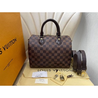 กระเป๋า​louis​ vuitton speedy 25แท้​100​%ส่งฟรีมีของแถมused