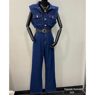 🇰🇷New🇰🇷  Korea denim jumpsuit with belt มาใหม่เลยค้า กับจั้มยีนสีเข้มมาพร้อมเข็มขัดตามแบบเลยค่า