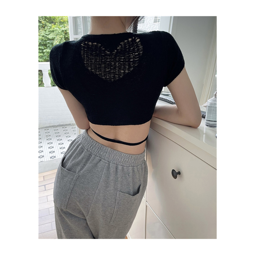 Cicishop(88918)Mini crop เสื้อครอปไหมพรมแต่งหัวใจข้างหลัง กิมมิคเชือกผูกเอวเก๋ๆแมตช์ง่าย ราคา ถูกที่สุด ดีลบีเคเค แกลเลอรีภาพที่ 7