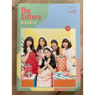 The Sisters BNK48 1 St PHOTOBOOK / หนังสือมือสองสภาพดี