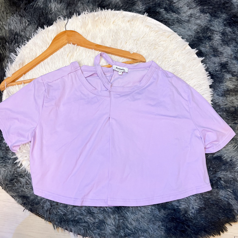 เสื้อครอปสีม่วง Pomelo Shopee Thailand