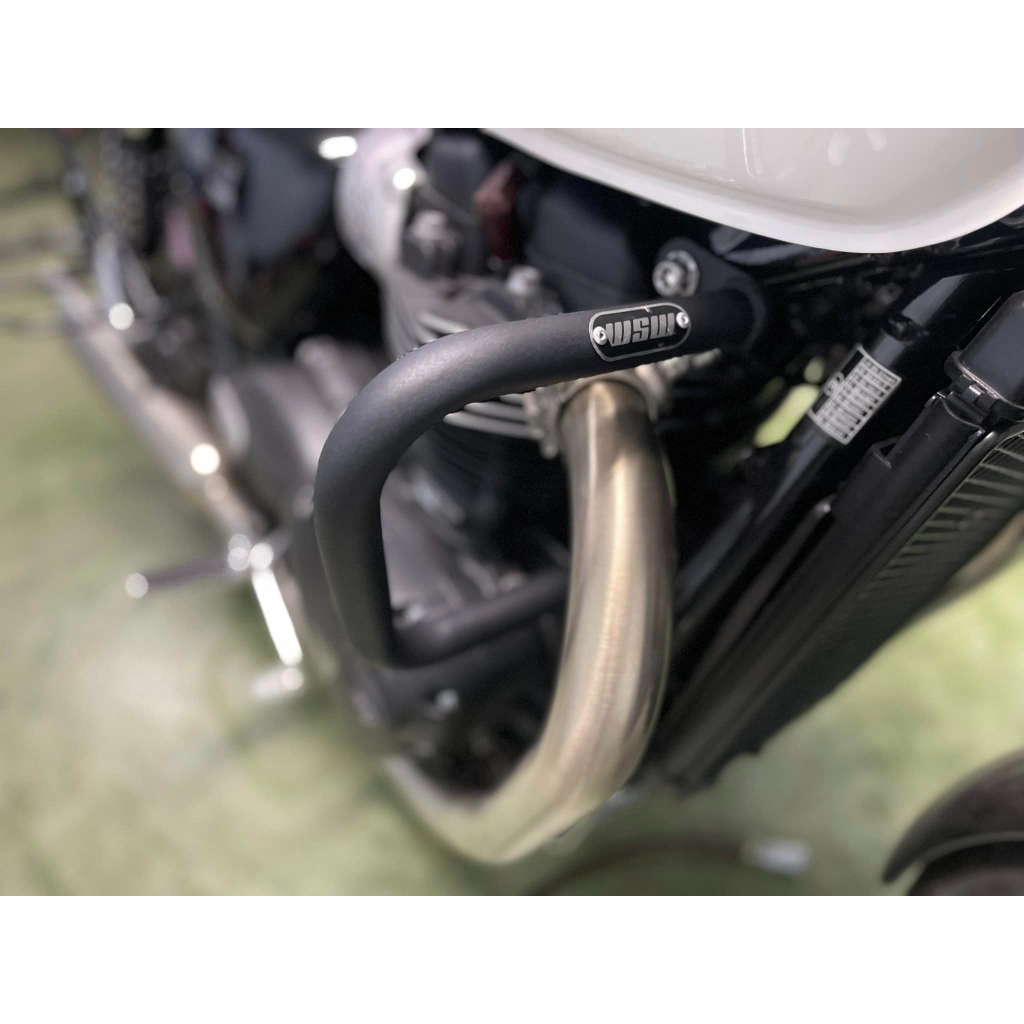 กันล้มทรง สี่เหลื่ยมสำหรับ Triumph New T100 T120 ST900 SP 900