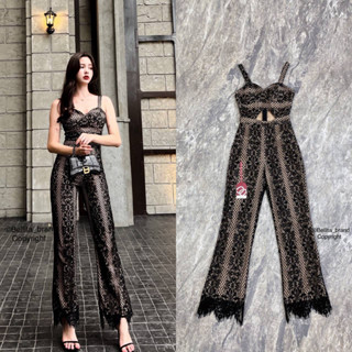 [Size S]ป้าย Bellita จั๊มสูทขายาวผ้าลูกไม้ทั้งชุด สายเดี่ยว