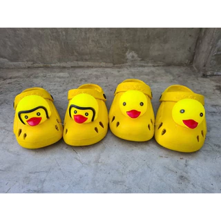 รองเท้าเด็กหัวโต รองเท้าเป็ดมีเสียง เด็กเล็ก แตะ ลายเป็ด-มีเสียง ราคาถูก.