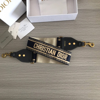 Dior shoulder strap(Ori) 📌size 95x5 cm. 📌สินค้าจริงตามรูป งานสวยงาม หนังแท้