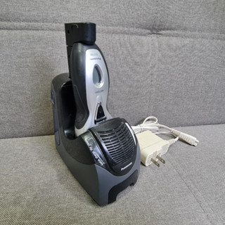 [SELL] Panasonic Electric Shaver Self-Cleaning Recharger RC9-05 (USED) เครื่องโกนหนวดไฟฟ้า มือสอง !!