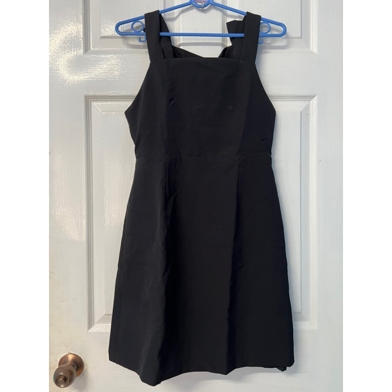 Lynaround dress M new!!