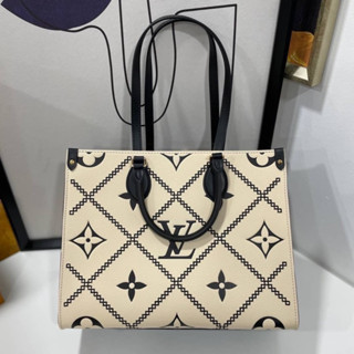 กระเป๋า   Louis Vuitton Geant on the go MM