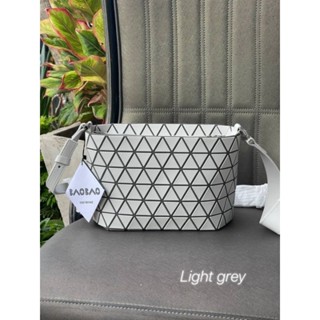 📮@1,990.-(Light Grey)🔥🔥Chinese New Year Sale 9 % +🚛 ส่งฟรี EMS 🚛🔥🔥💯BAO BAO ISSEY MIYAKE Crystal Shoulder Bag